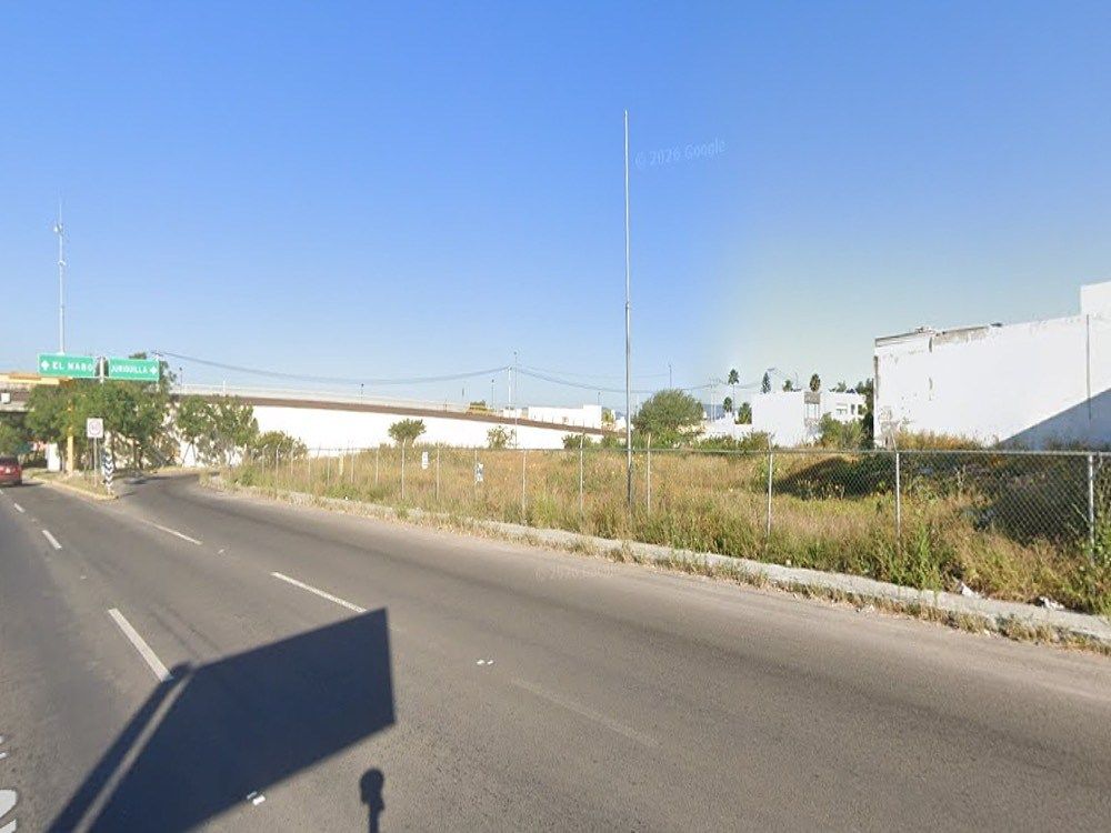 Lote comercial em Jurica Tolimán, Querétaro, foto 3 de 11