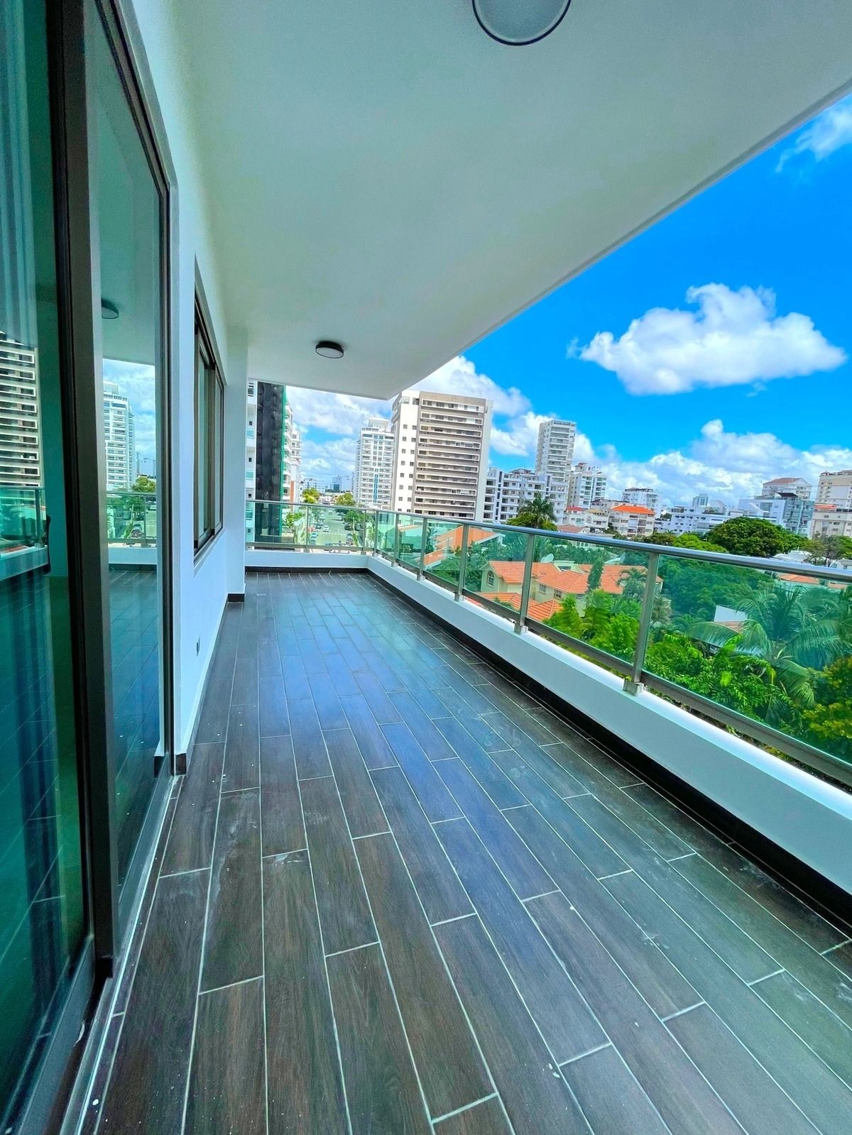 Apartamentos en Venta Los Cacicazgos, Santo Domingo