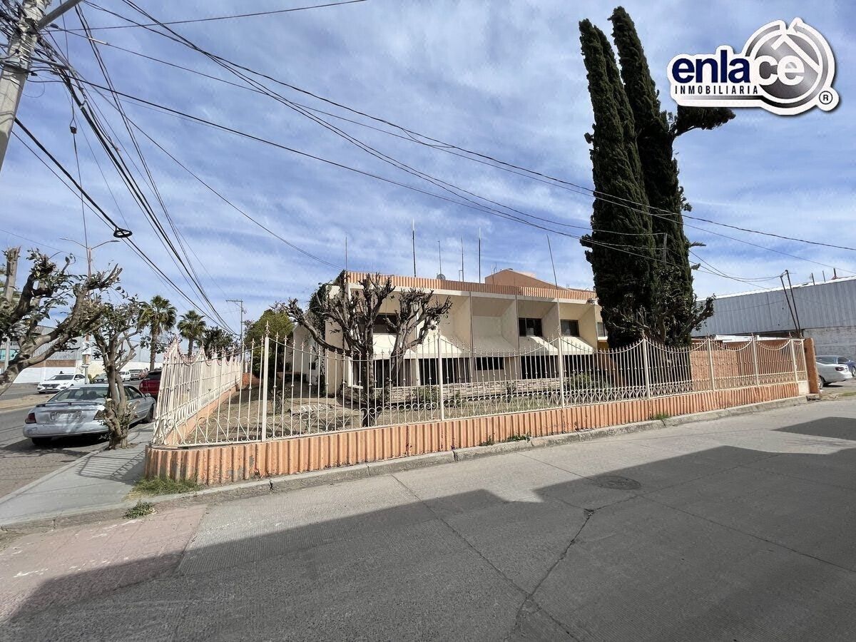 Casa VENTA esquina Fracc Guadalupe