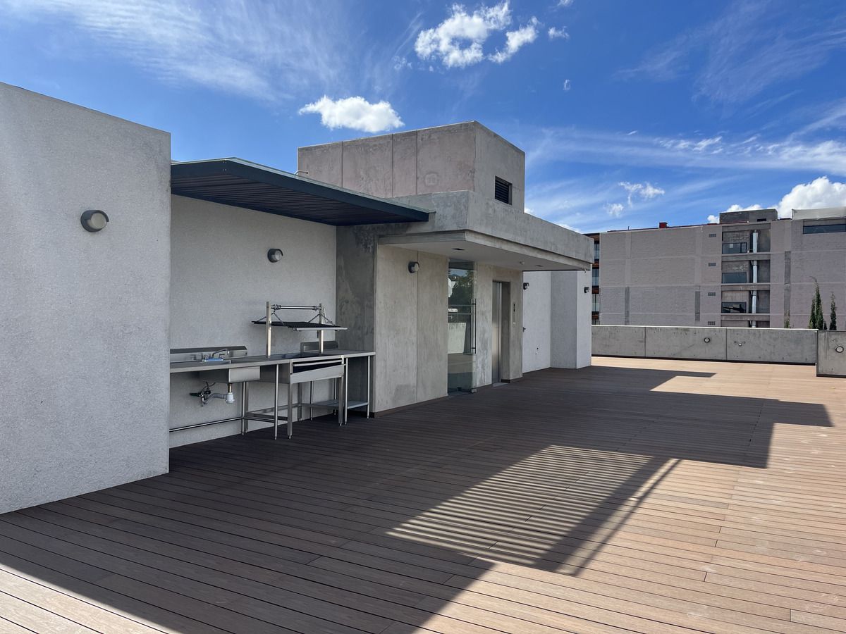 5 de 27: roof garden con asador