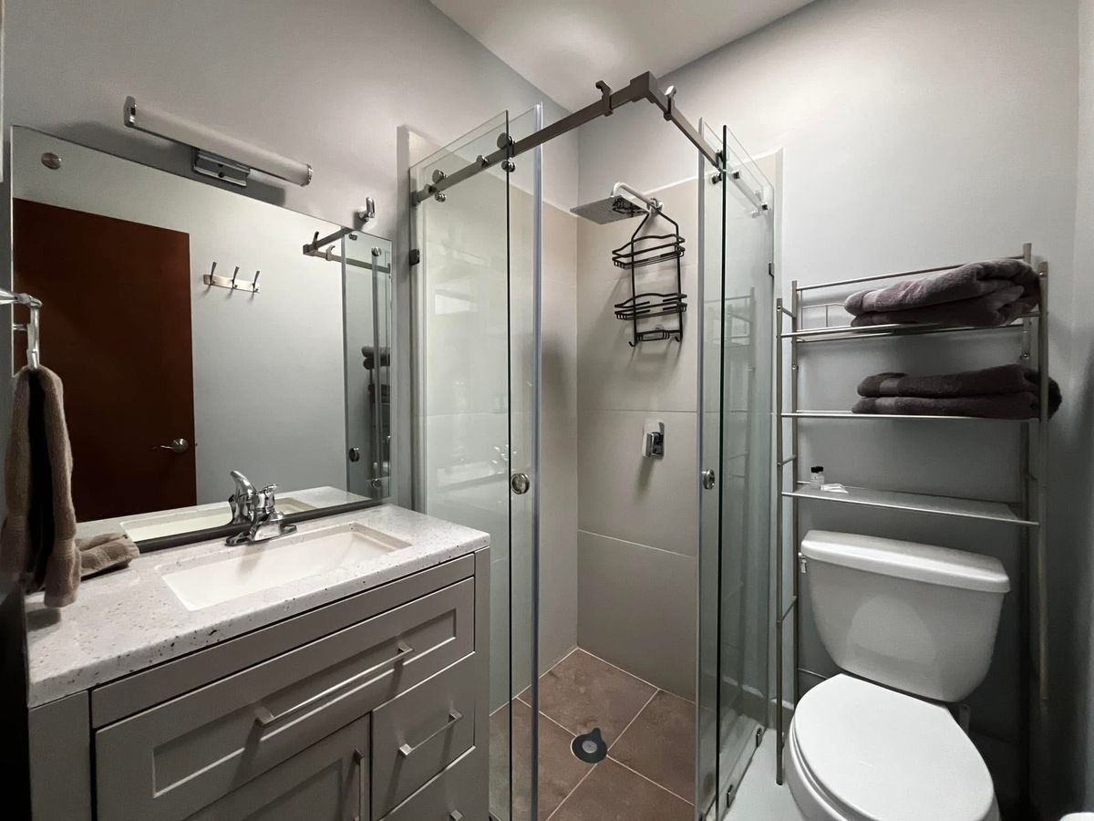 14 de 22: Baño completo