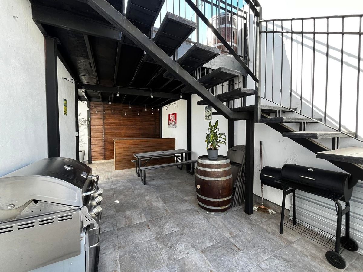 18 de 22: Patio con asador