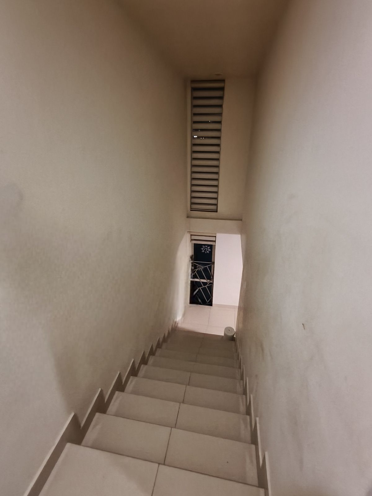 9 de 31: Escaleras