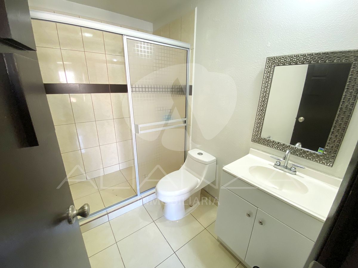 Casa en Residencial La Esperanza, Tijuana, foto 17 de 28