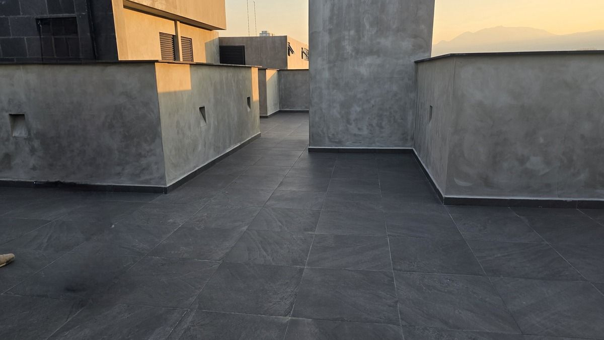 20 of 21: Roof Garden