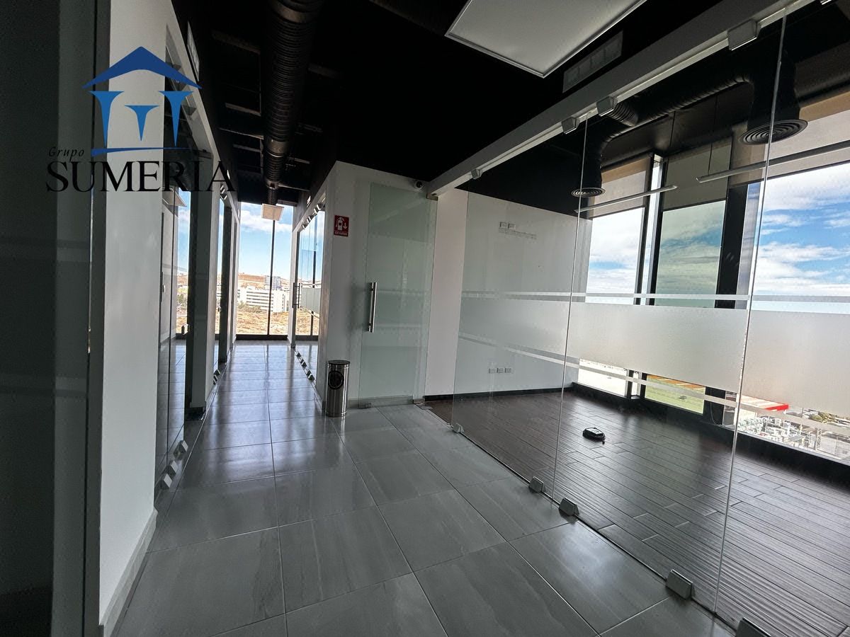 Oficina en Torre Azenzo