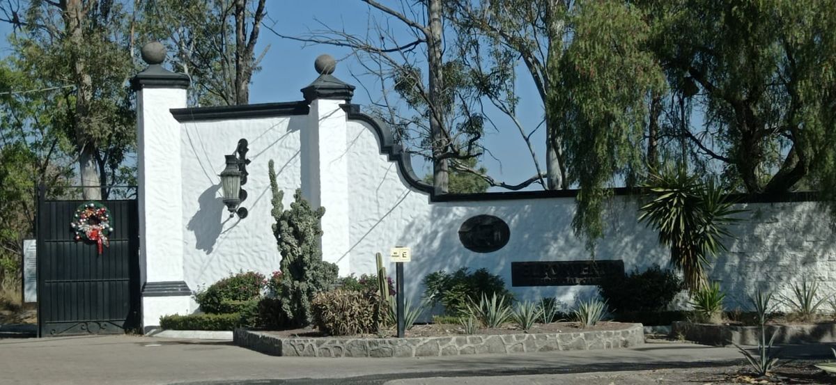 3 de 25