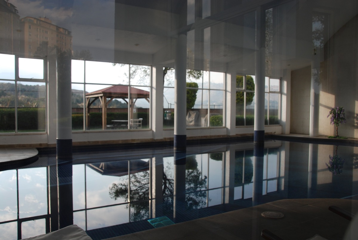 28 de 35: Alberca Techada