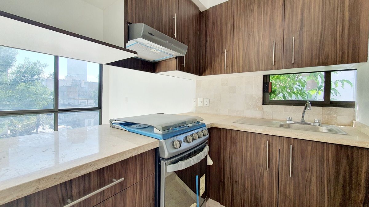12 of 35: CDMX-CARMEN-LABORIN-MEXICO-INMUEBLE-VENTA-DEPARTAMENTO-LOCAL