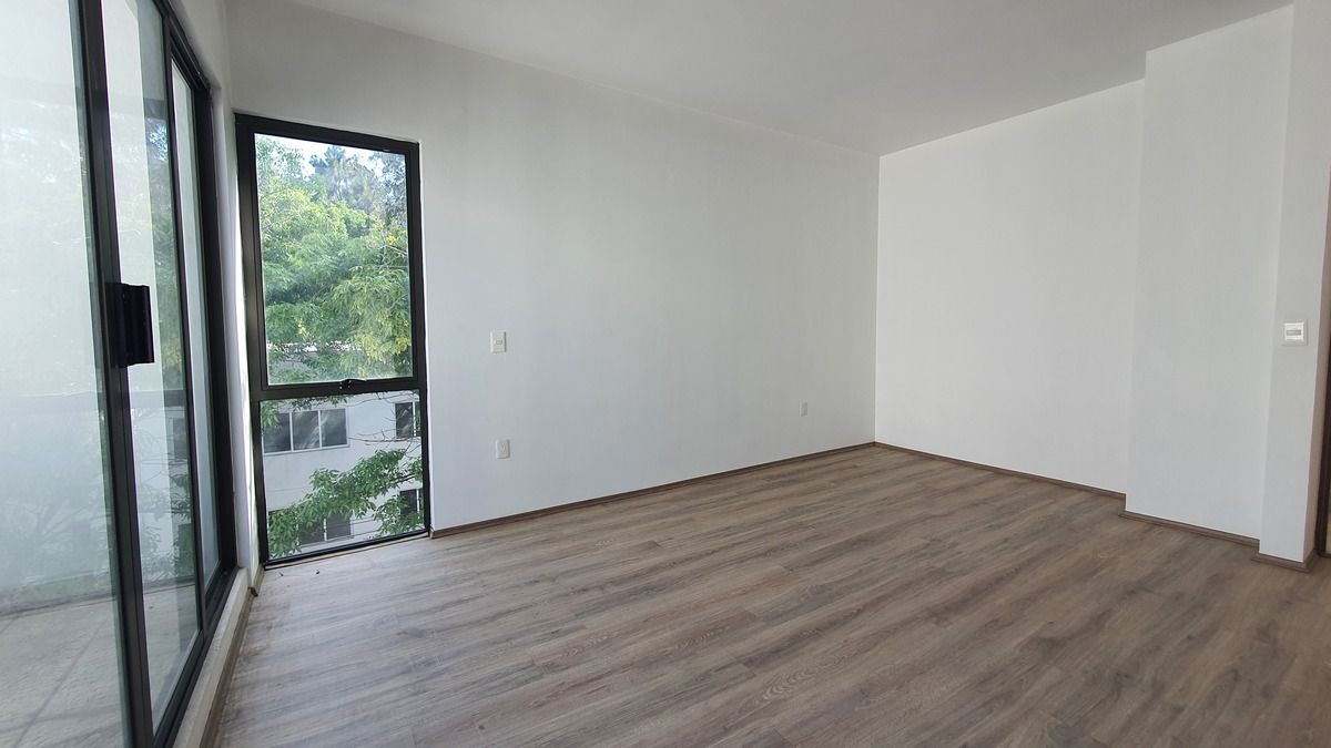 15 of 35: CDMX-CARMEN-LABORIN-MEXICO-INMUEBLE-VENTA-DEPARTAMENTO-LOCAL