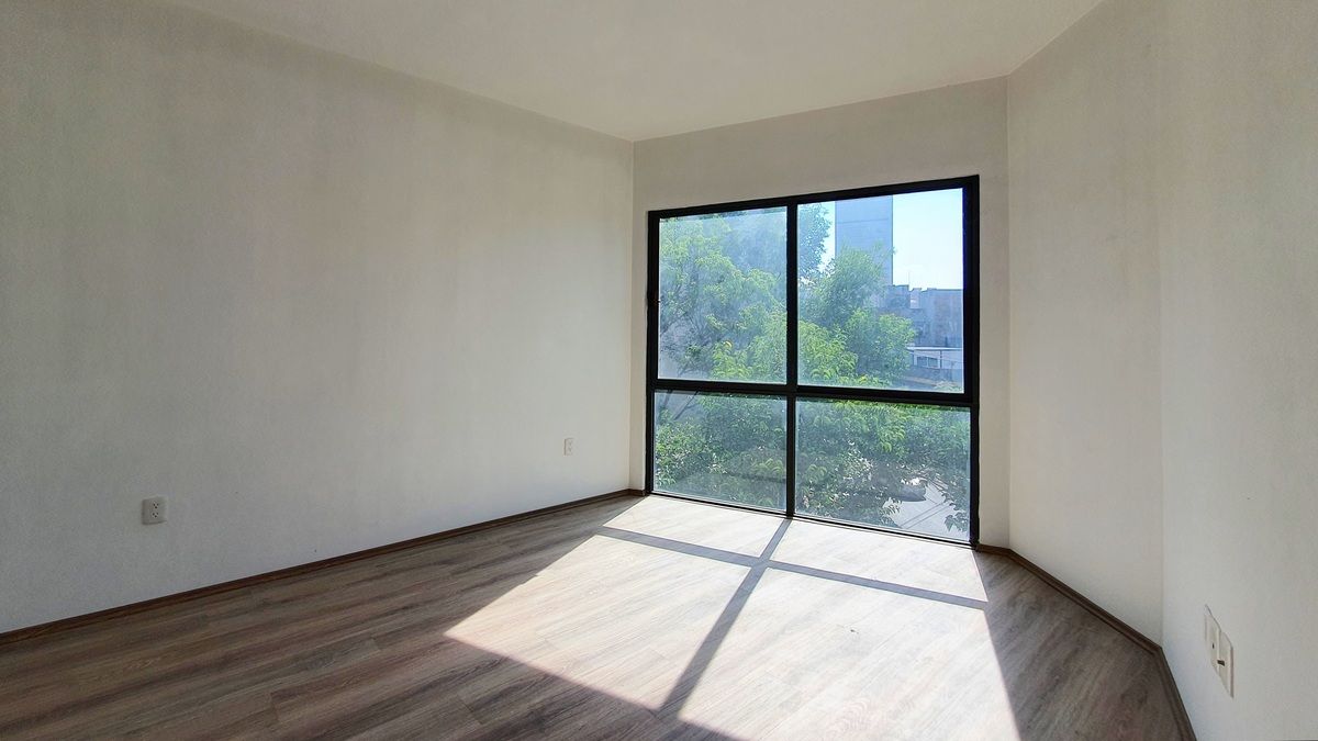 16 of 35: CDMX-CARMEN-LABORIN-MEXICO-INMUEBLE-VENTA-DEPARTAMENTO-LOCAL