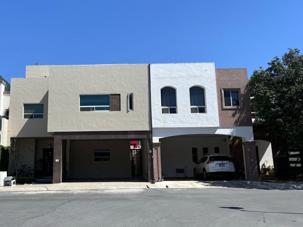 https://assets.easybroker.com/property_images/4977468/84997571/EB-SC7468.jpg?version=1737501294