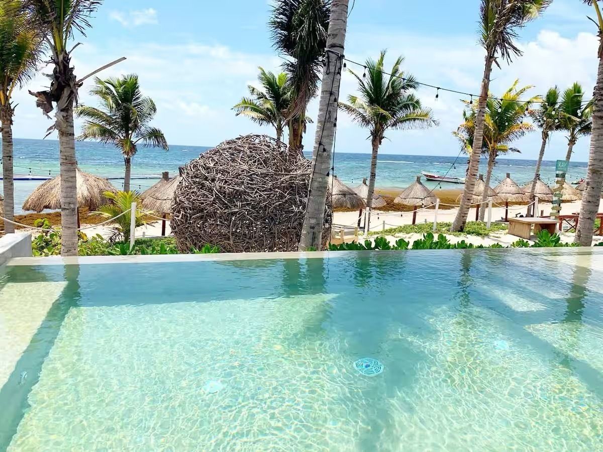 Casa 3 rooms  Tulum Country Club | Diseño Moderno, Alberca y Espacios amplios, foto 1 de 50
