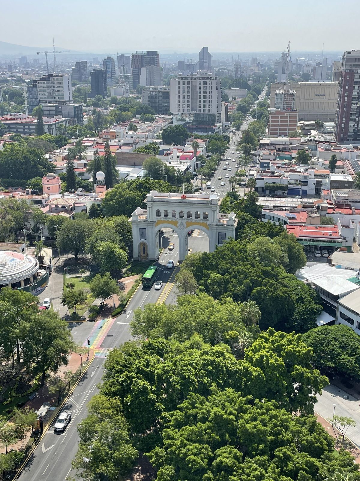 24 de 27