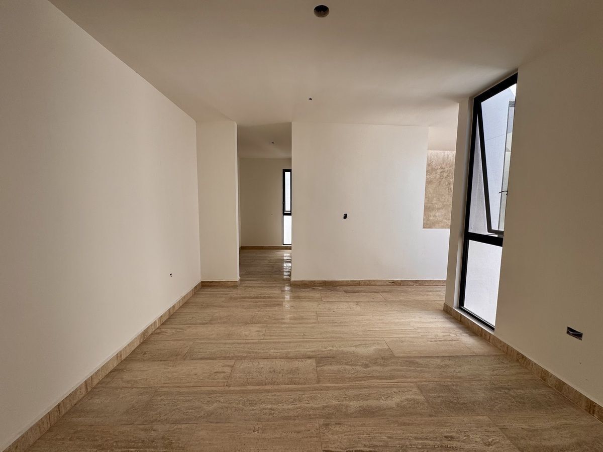 11 de 23: CASA MUESTRA