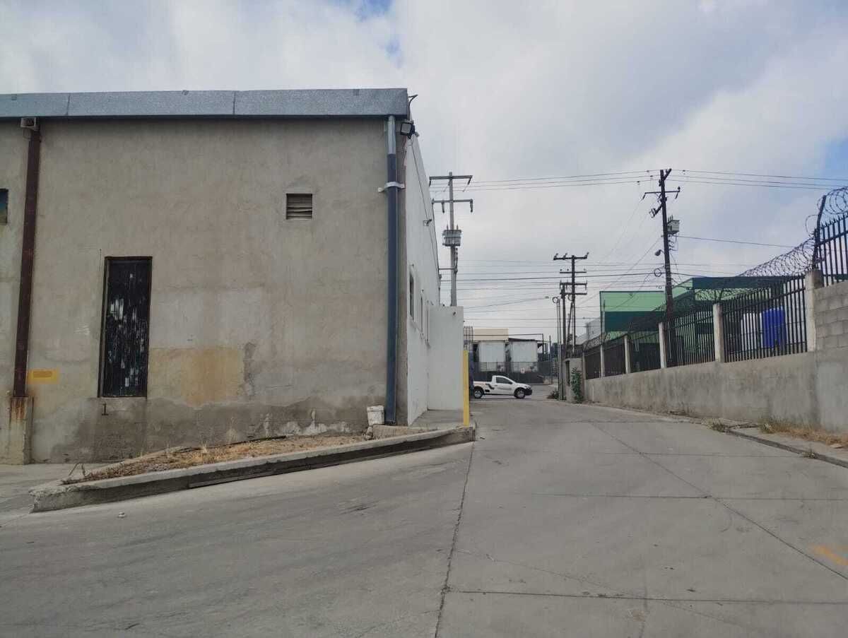22 de 27