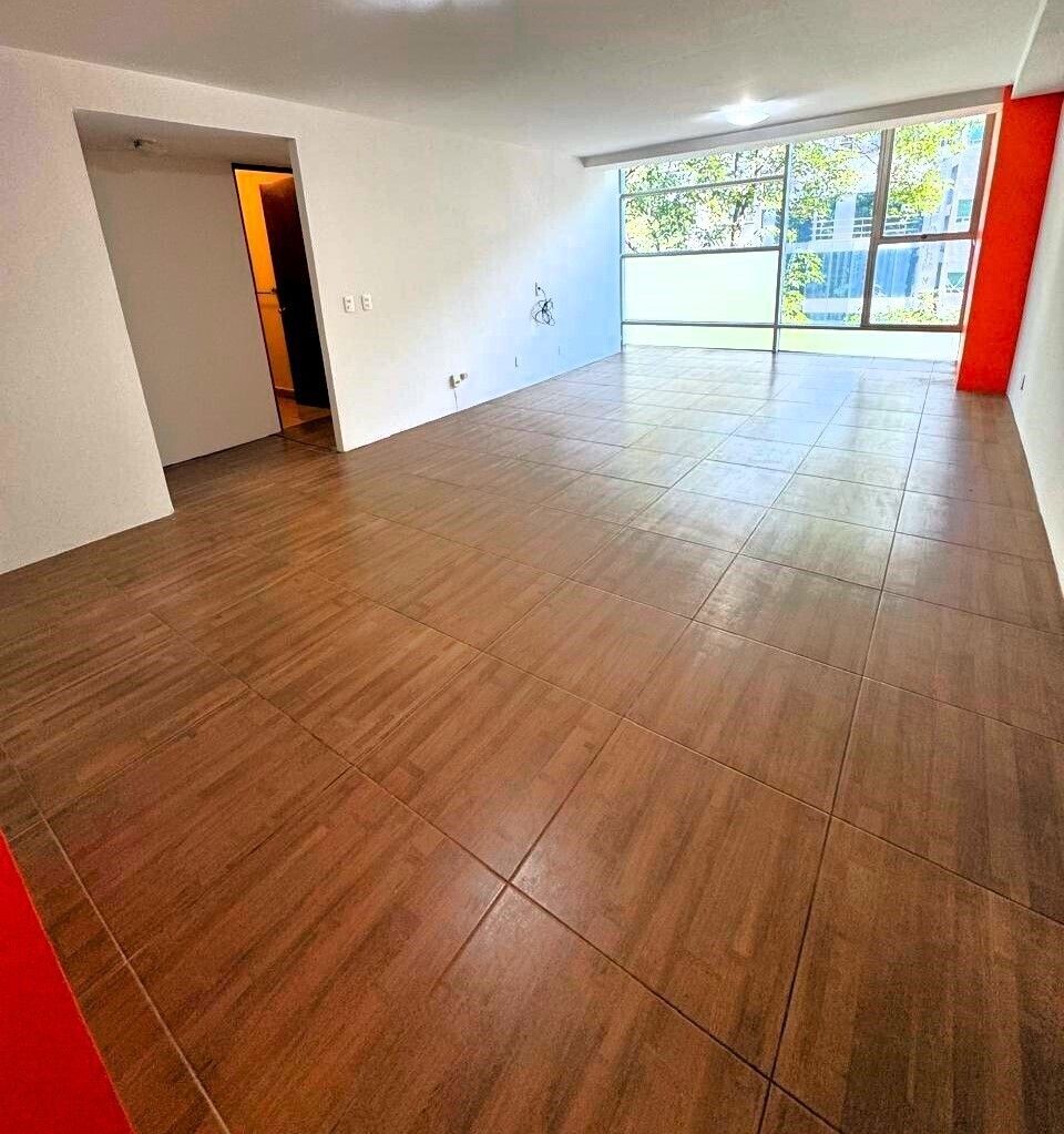 2 de 17: Sala-comedor