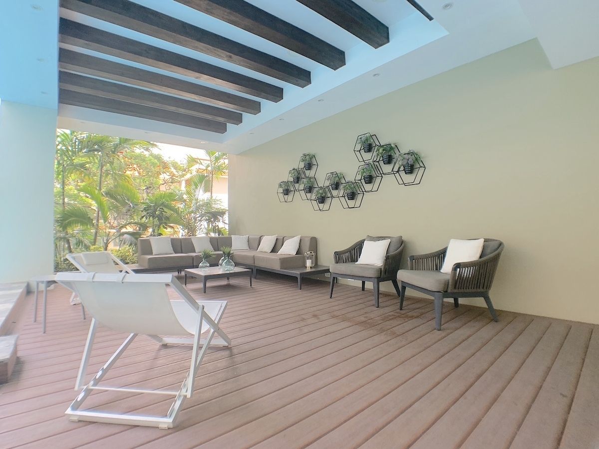 23 de 33: Area de terraza común