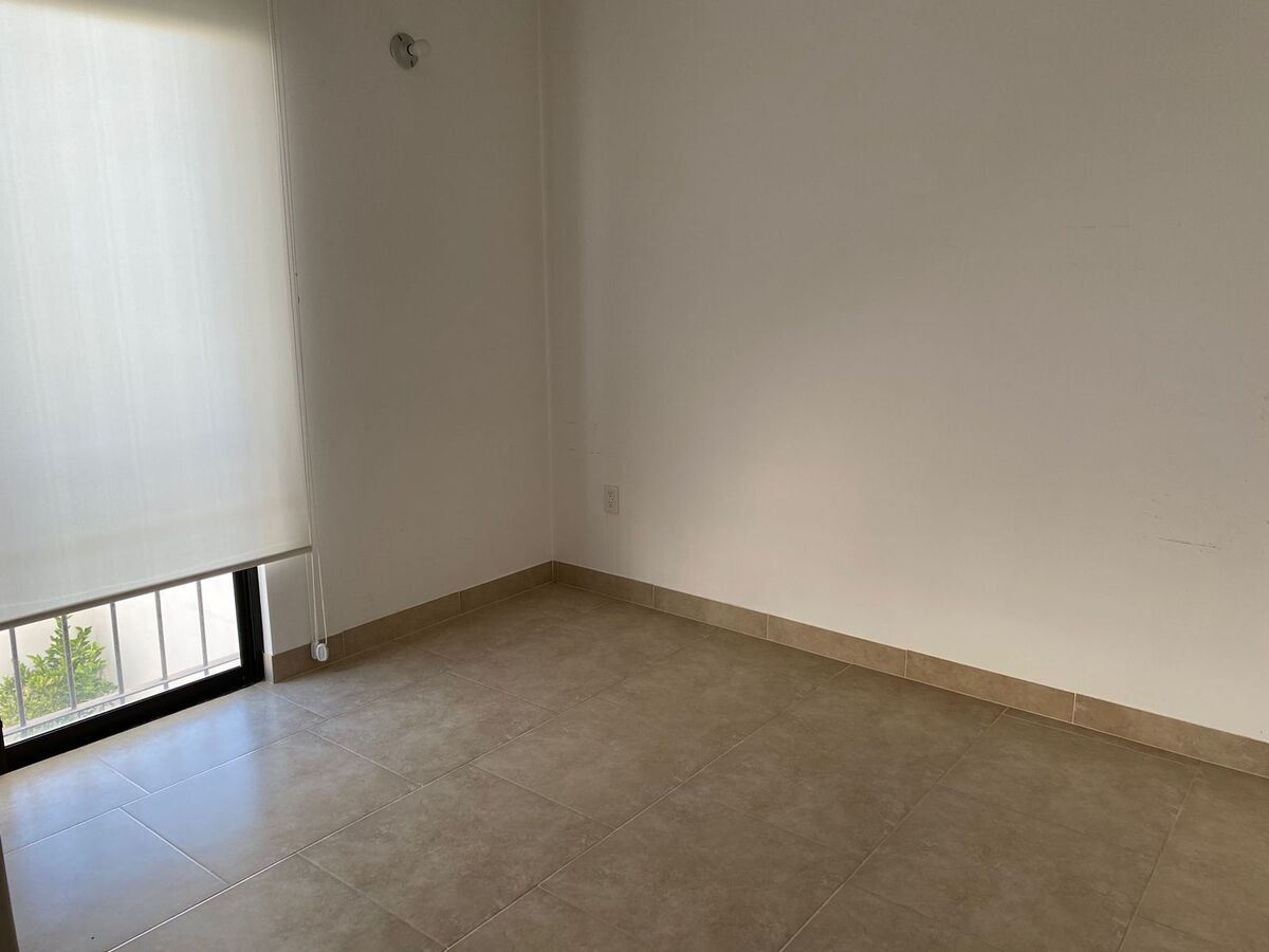 17 of 28: recámara 2