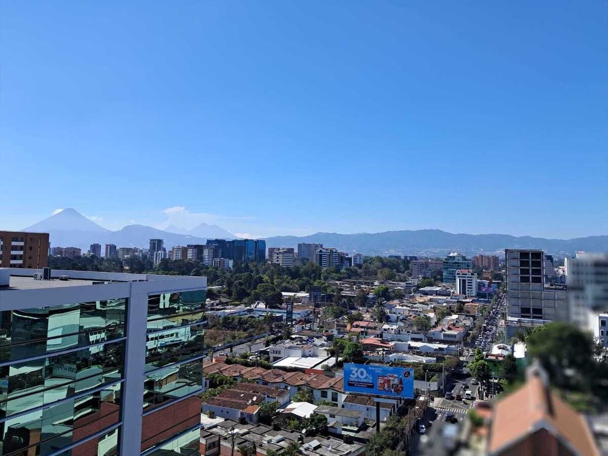 13 de 17