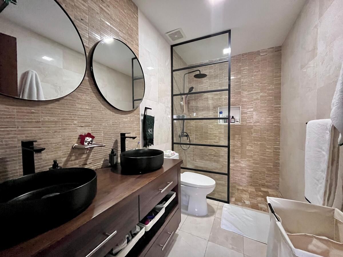 19 de 22: Baño Principal