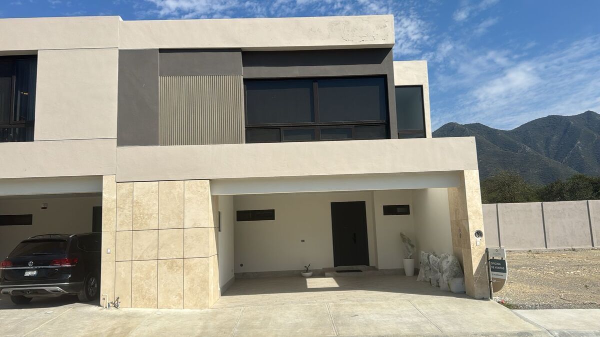Casas Quivira Residential, Santiago N.L., photo 1 of 30