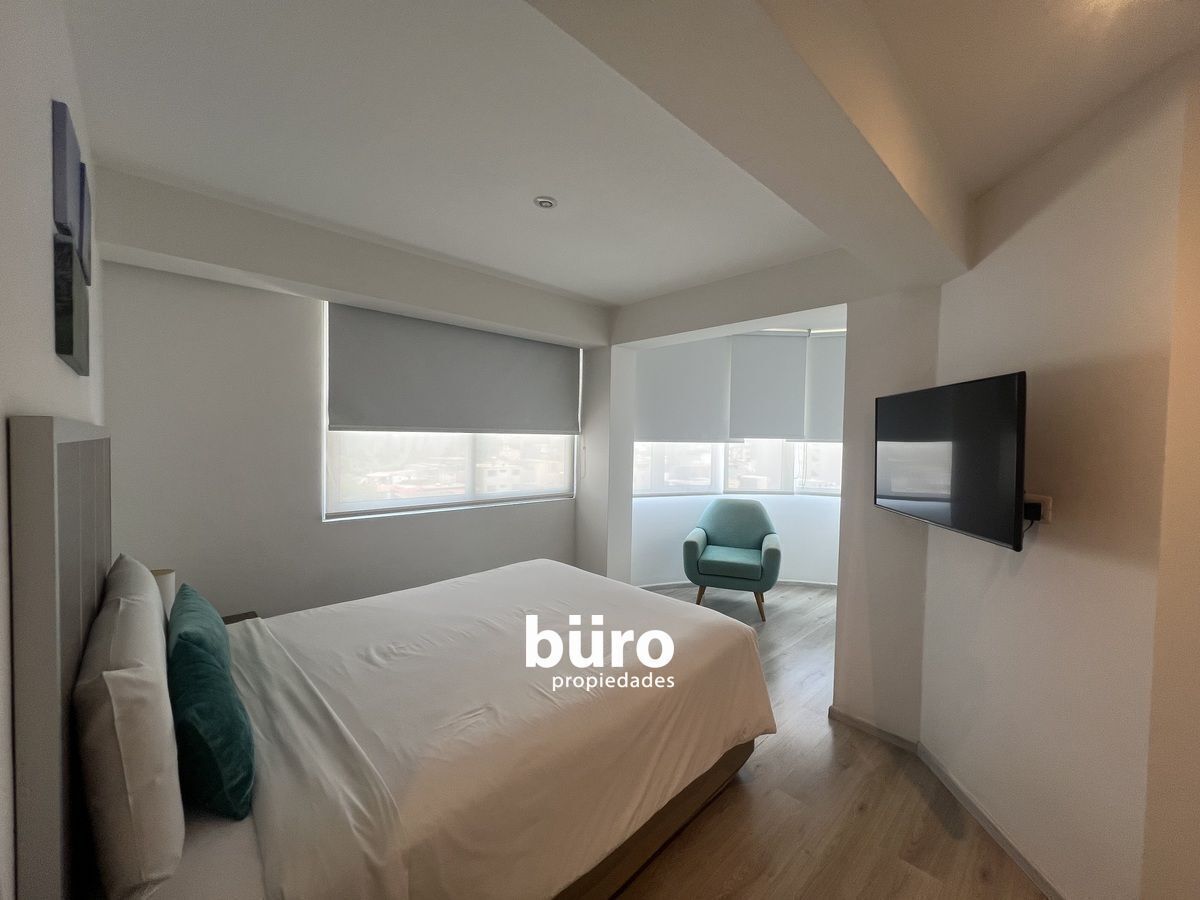 4 de 18: Cuarto típico del duplex