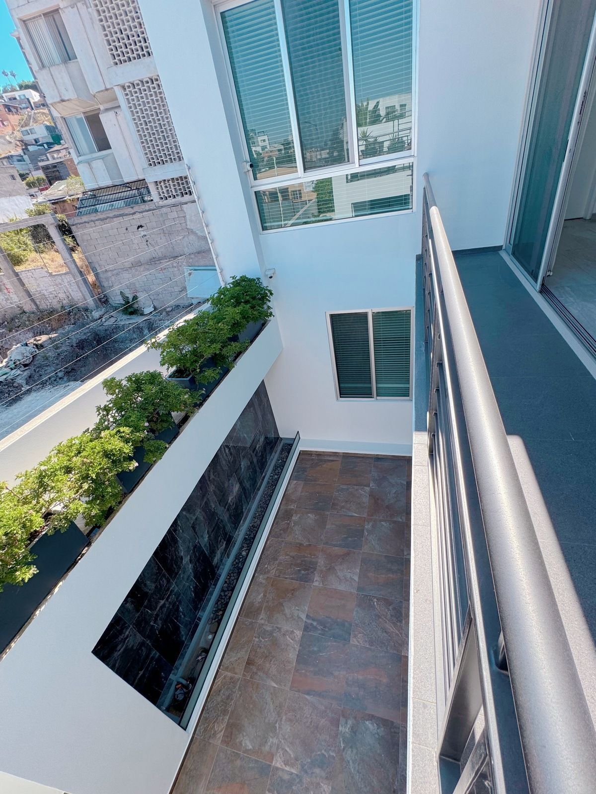 SALE OF EXCLUSIVE RESIDENCE IN COLONIA MADERO - CACHO - foto 4