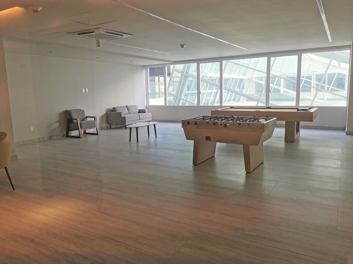 15 de 16: Salón de juegos (área común)