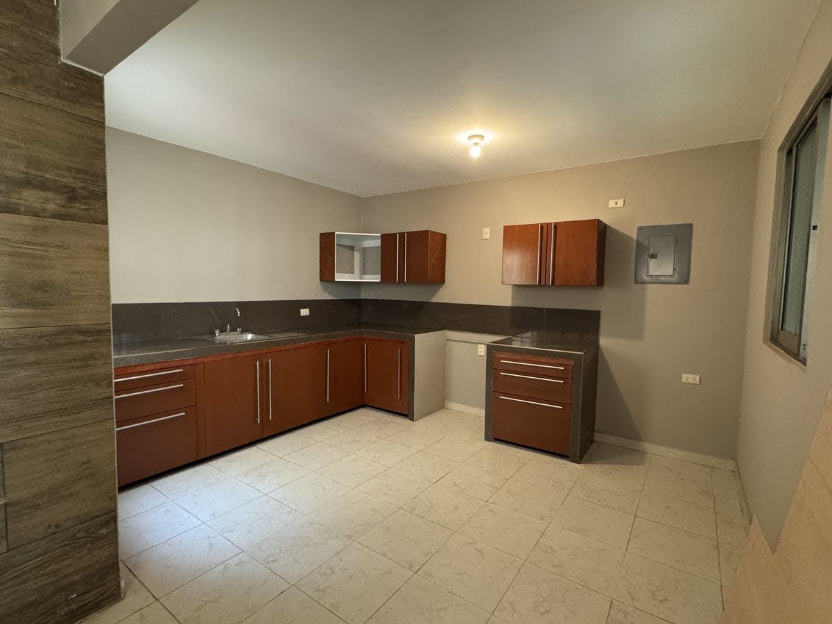 Casa en Pensiones Del Estado, Coatzacoalcos, foto 4 de 11