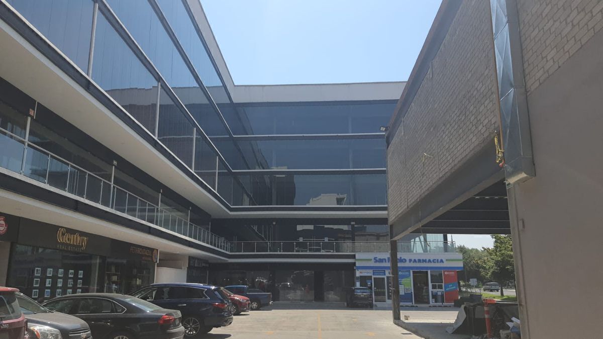 Commercial space for sale and rent in La Reserva QRO - foto 4