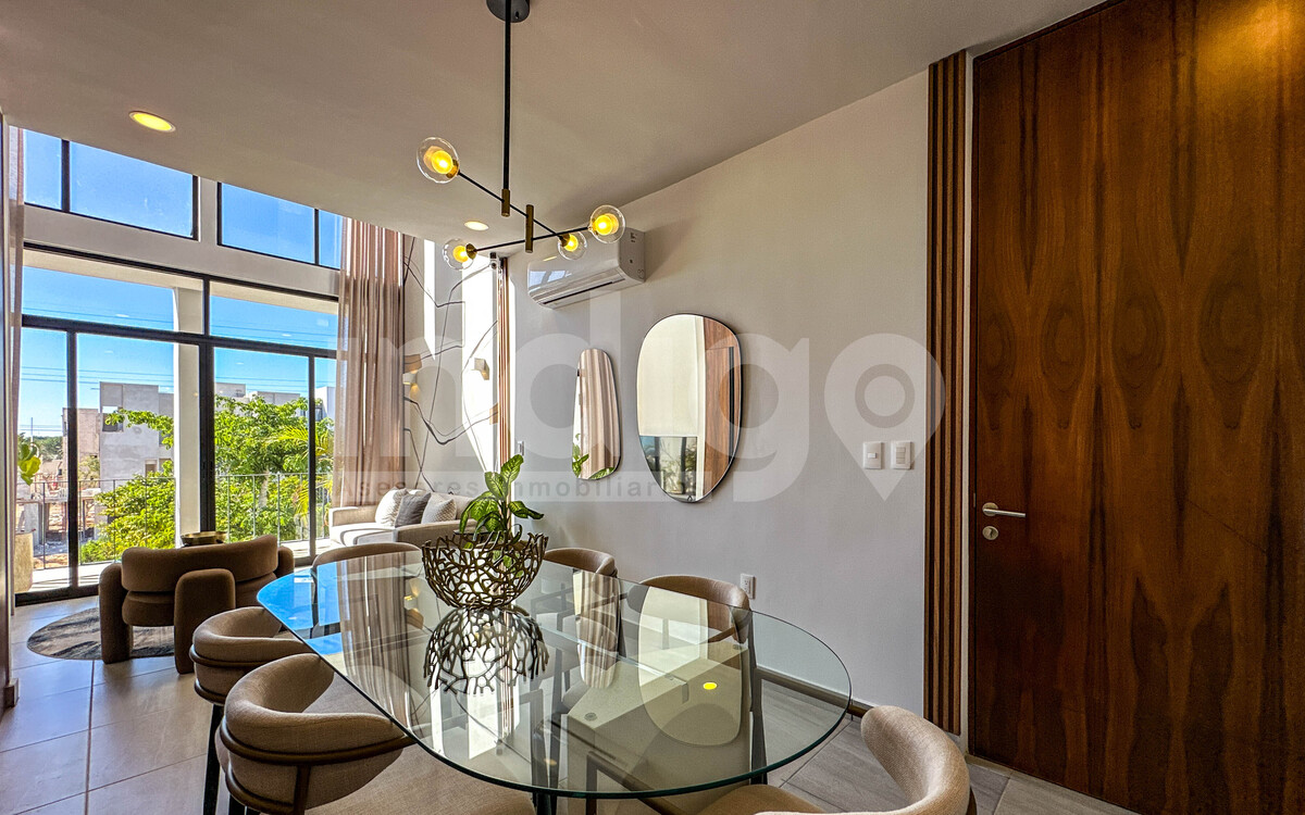 2 de 36: Comedor / Sala / Corridos