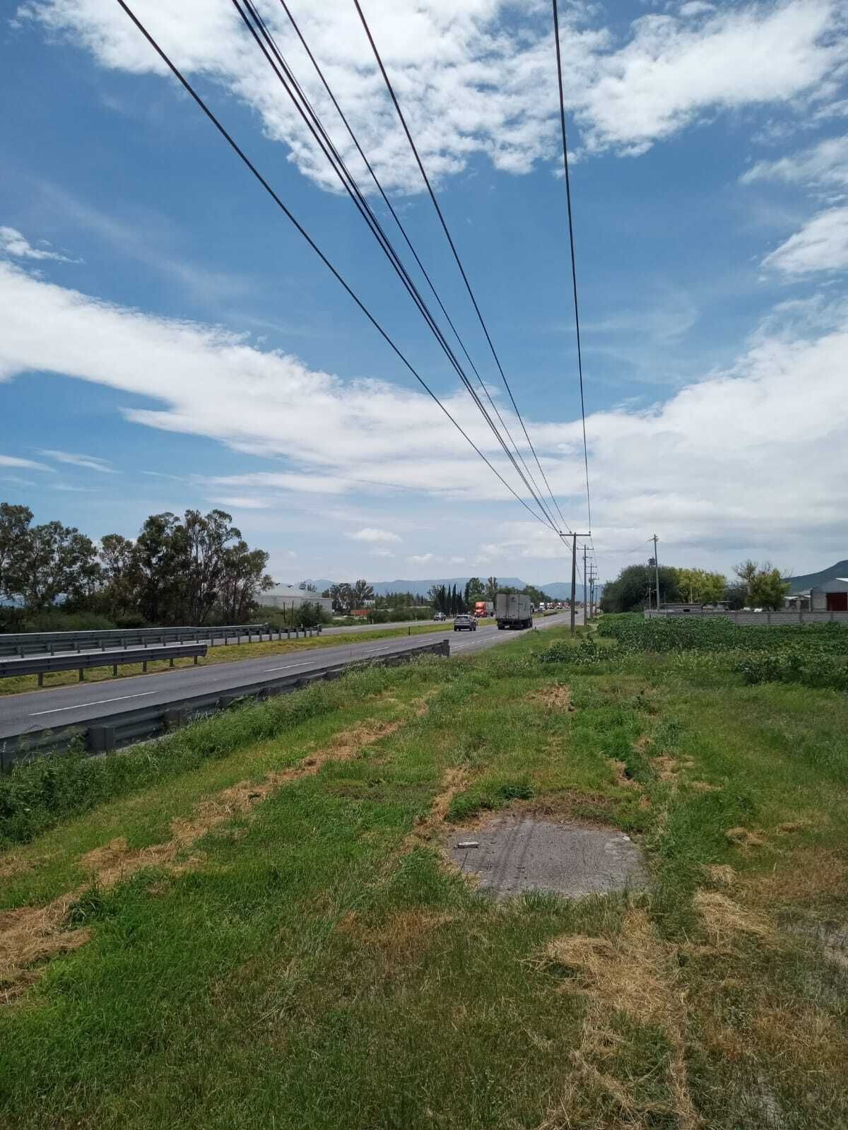 3 de 8