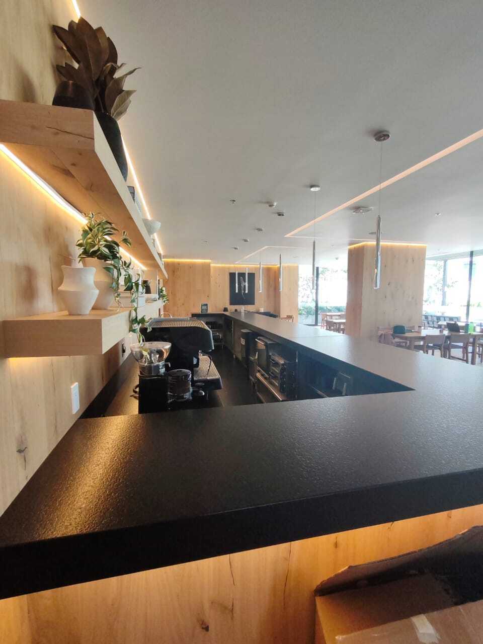 4 of 23: https://assets.easybroker.com/property_images/4990276/852412