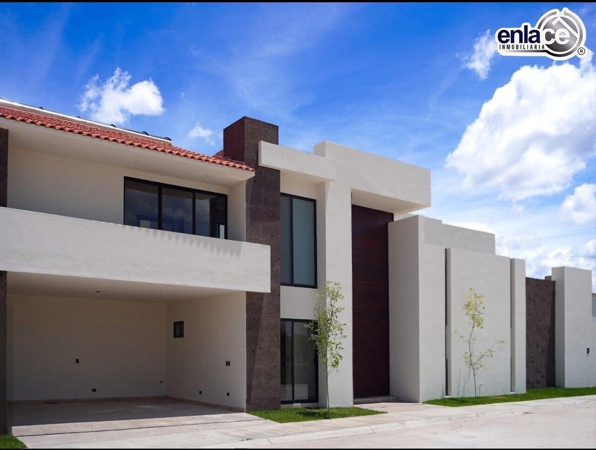 Casa en venta en la Cantera Residencial