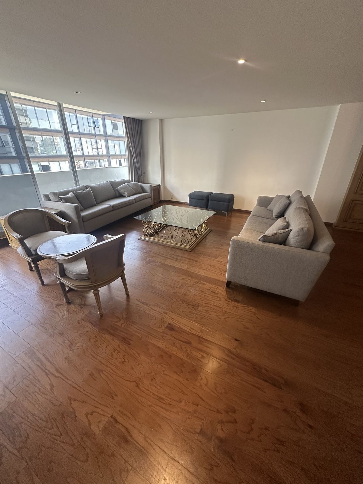 Departamento en Venta en Jaime Balmes con 3 Recámaras, 3 Baños y 300 Metros Cuadrados Departamento en Venta en Jaime Balmes con 3 Recámaras, 3 Baños y 300 Metros Cuadrados