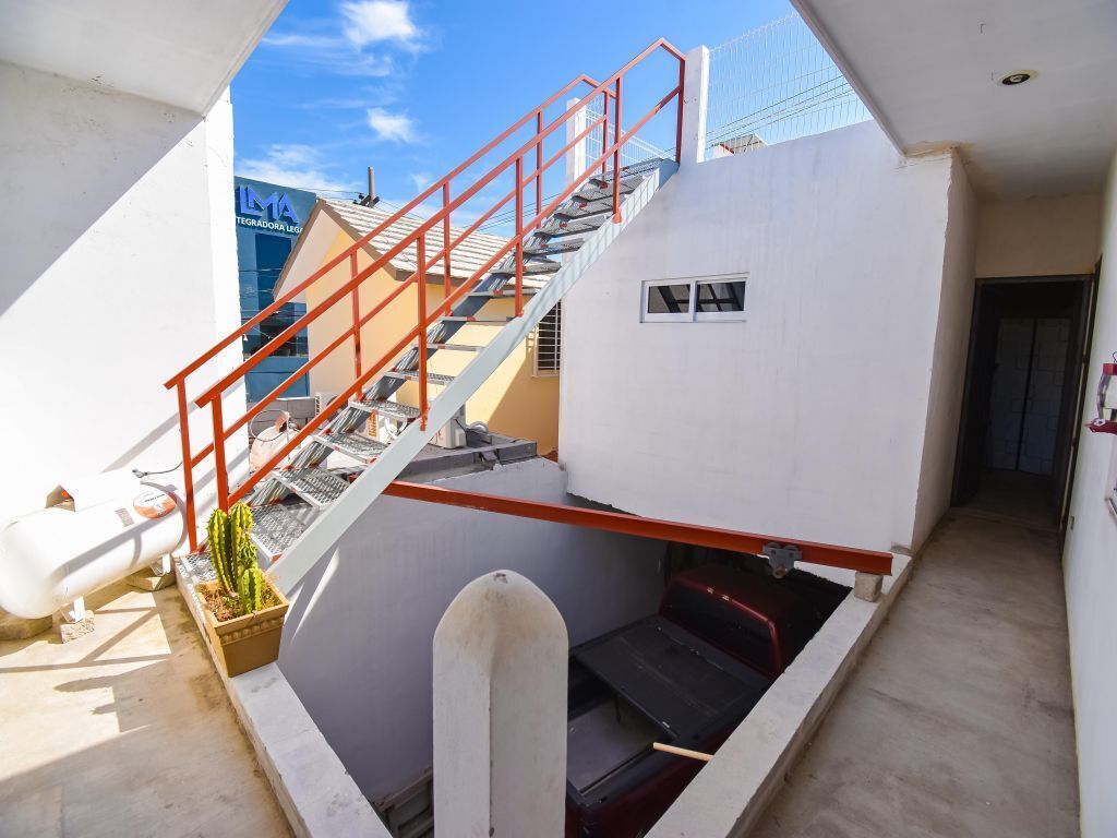 7 de 23: 2 Departamentos