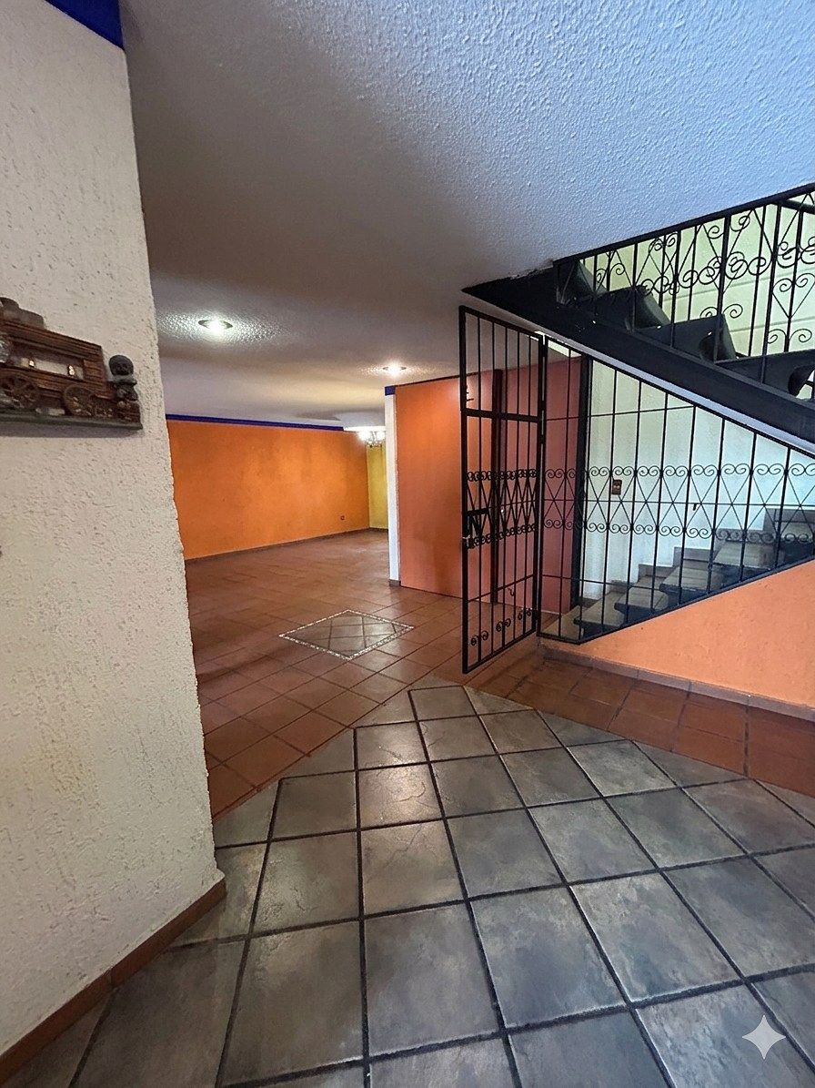 hall, foto 13 de 36