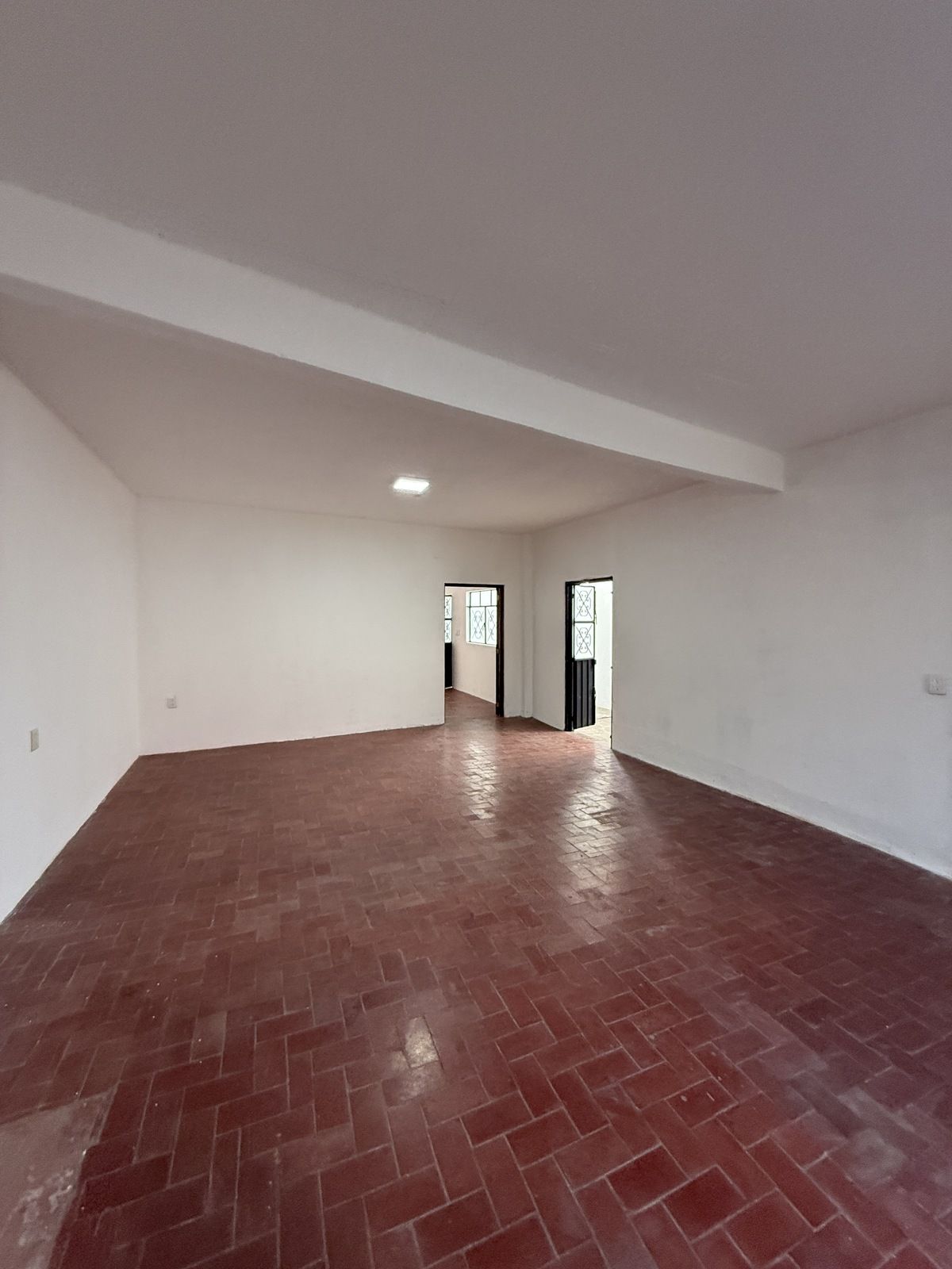 Retail Space in Jose Vasconcelos, Oaxaca de Juárez, photo 3 of 12