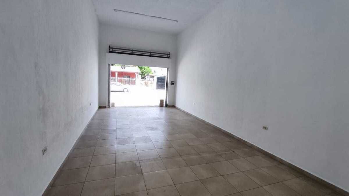 7 de 7: Interior de local