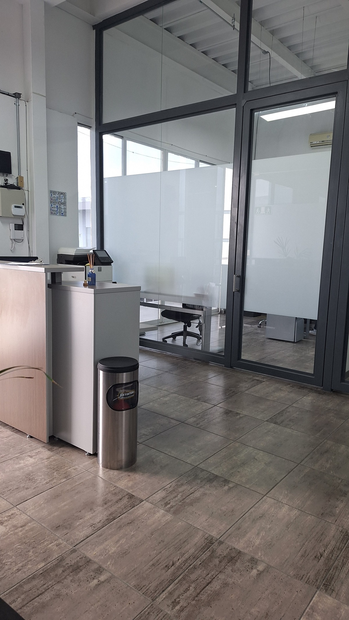 16 of 28: Venta local comercial  250 m2 Juriquilla Querétaro