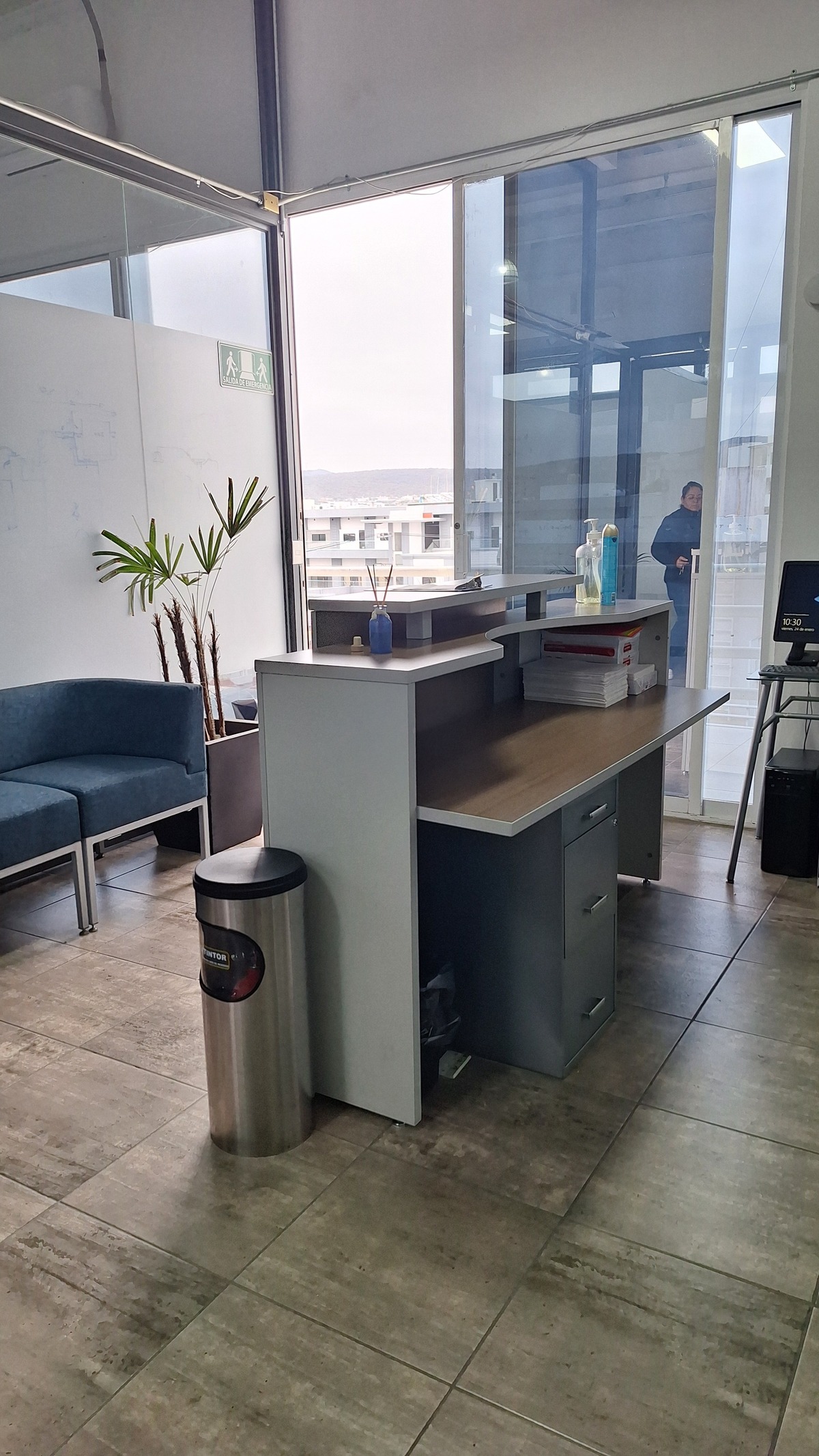 18 de 28: Venta local comercial  250 m2 Juriquilla Querétaro