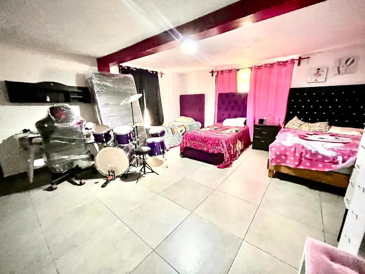 Recamara principal con baño planta baja