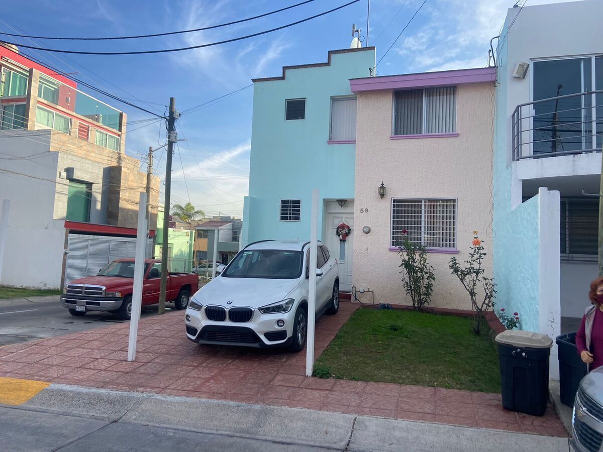 3 de 24