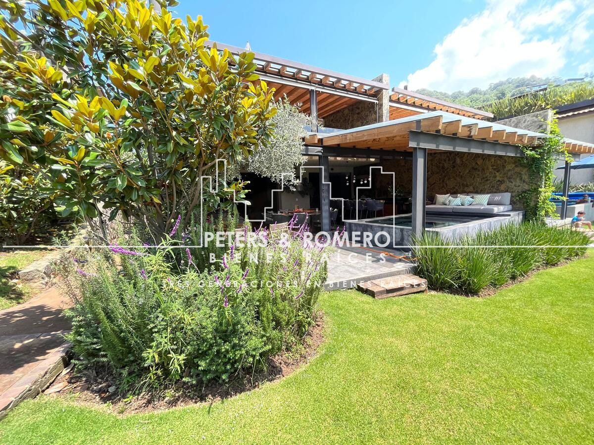 Casa en Venta en Valle de Bravo