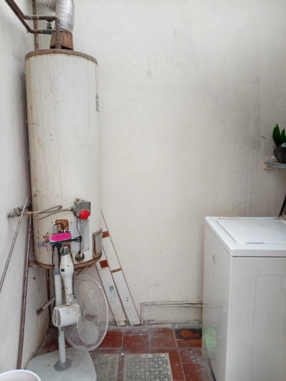 38 of 39: AREA DE LAVADO