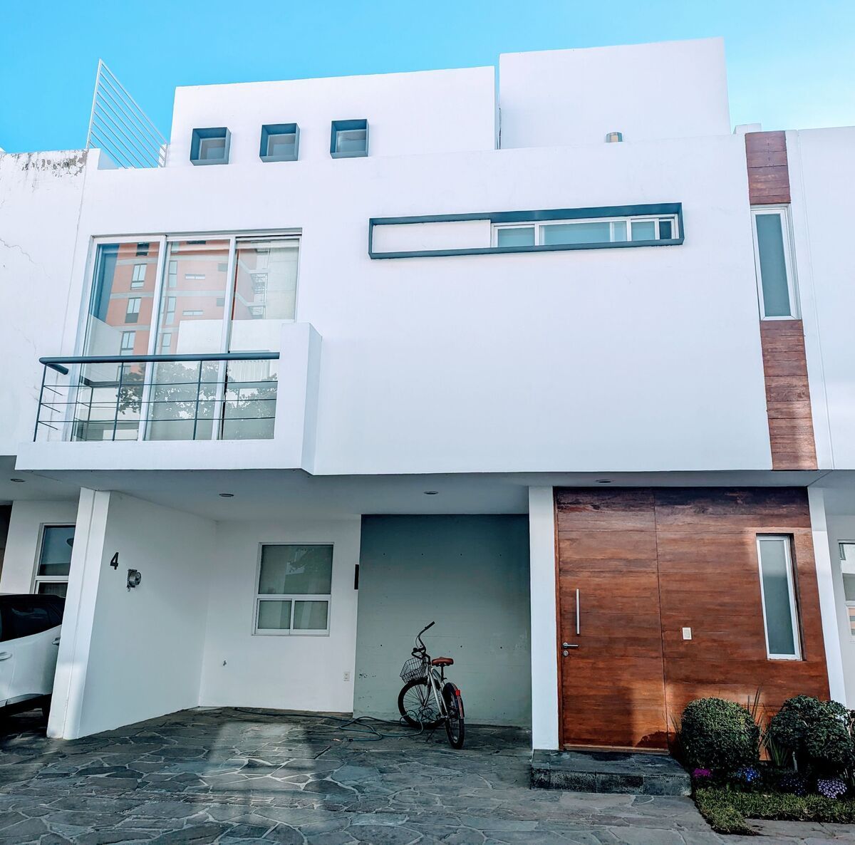 ¡Oportunidad!. Casa en renta en Ciudad Granja. $26,000 mantenimiento incluído., foto 1 de 15