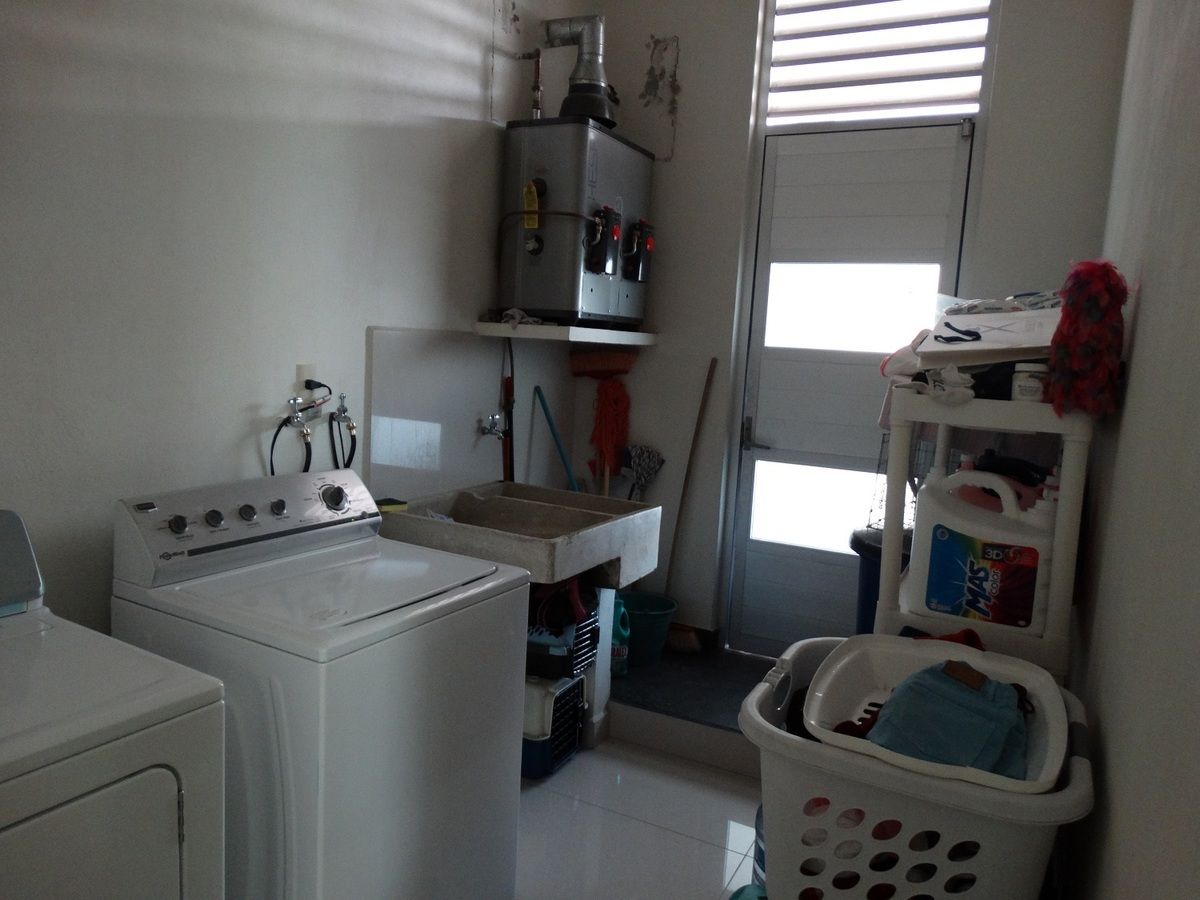 21 de 27: CASA EN VENTA EN PONTEVEDRA, ZAPOPAN, JAL.