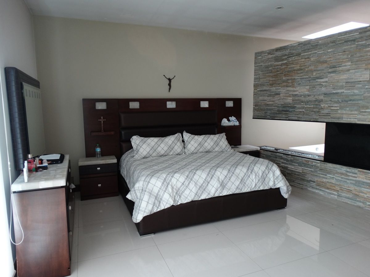 23 de 27: CASA EN VENTA EN PONTEVEDRA, ZAPOPAN, JAL.