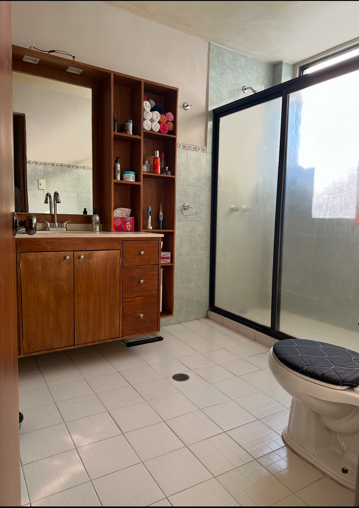 8 de 9: BAÑO